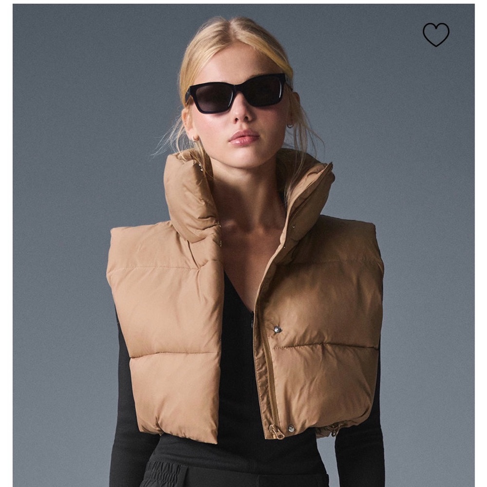 Alo Cropped Gold Rush Puffer Vest